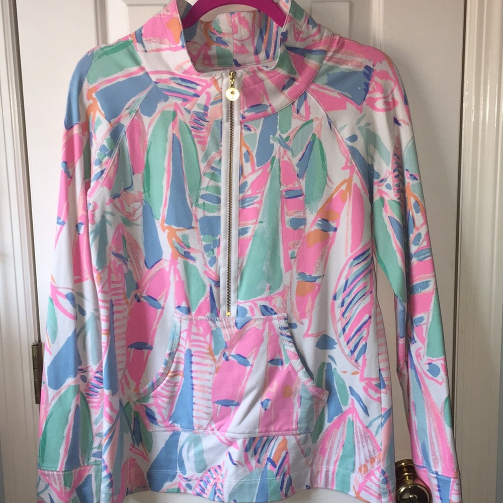 Lilly Pulitzer popover. Out to sea. Size Medium